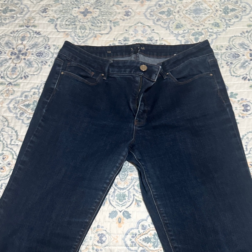 Women's Dark Blue Jeans